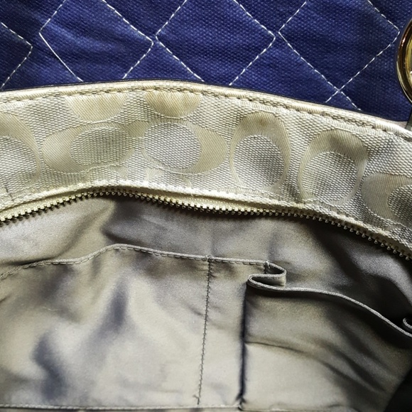 Coach shoulder strap bag - Picture 3 of 4
